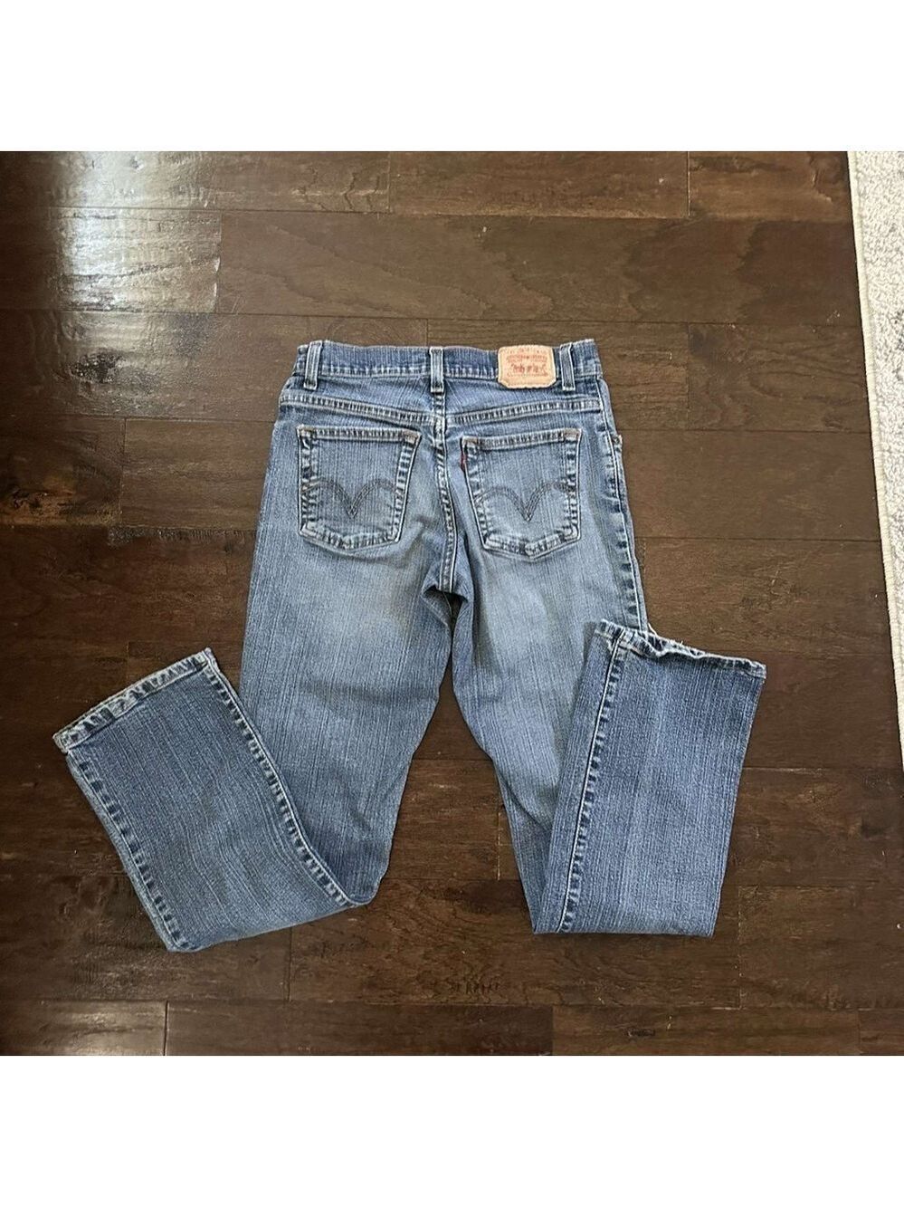 LEVIS-Vintage 550 bootcut jeans, size 6-EUC - Picture 10 of 14